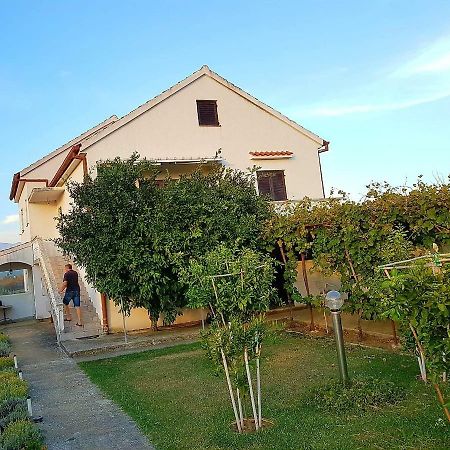 Kuca Za Odmor Luca Apartment Posedarje Luaran gambar