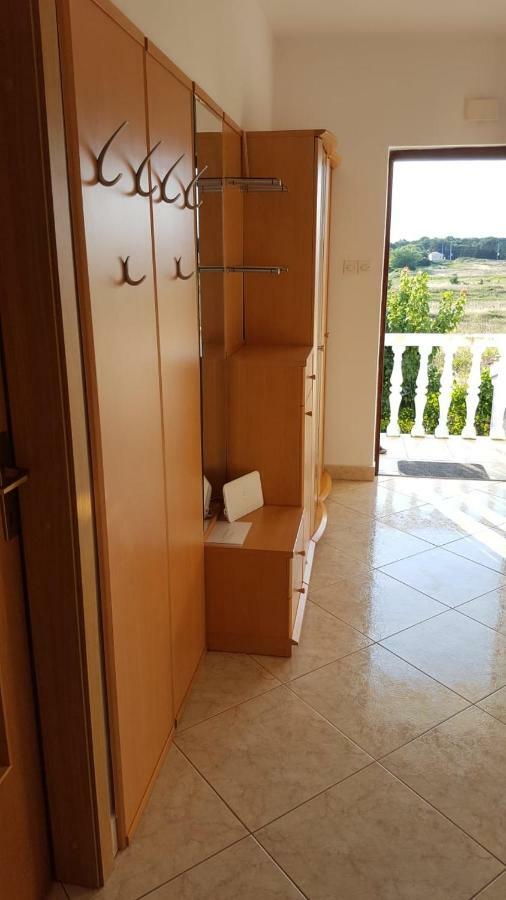Kuca Za Odmor Luca Apartment Posedarje Luaran gambar